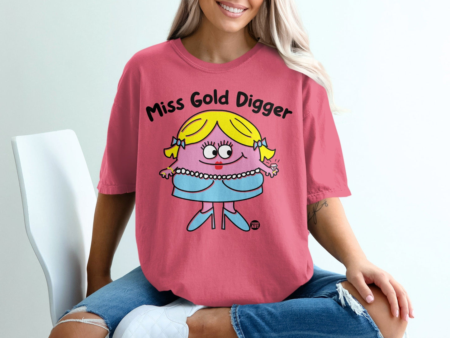 Miss Gold Digger Graphic Tee Shirt for Women
