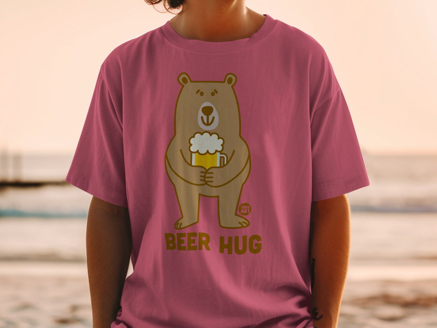 Adorable Bear Hug Holding Beer Graphic T-Shirt