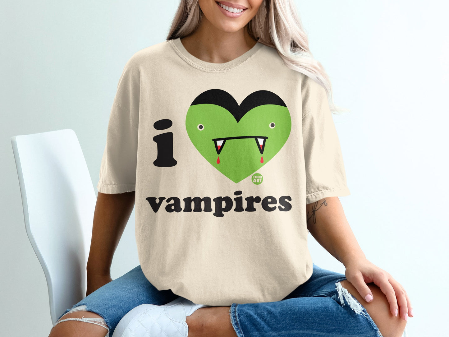 I Heart Vampires Cute Funny Graphic Tee Shirt