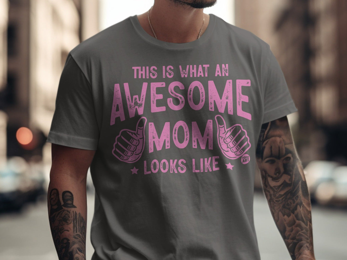 Gray t-shirt with "This Is What An Awesome Mom Looks Like" in pink text.