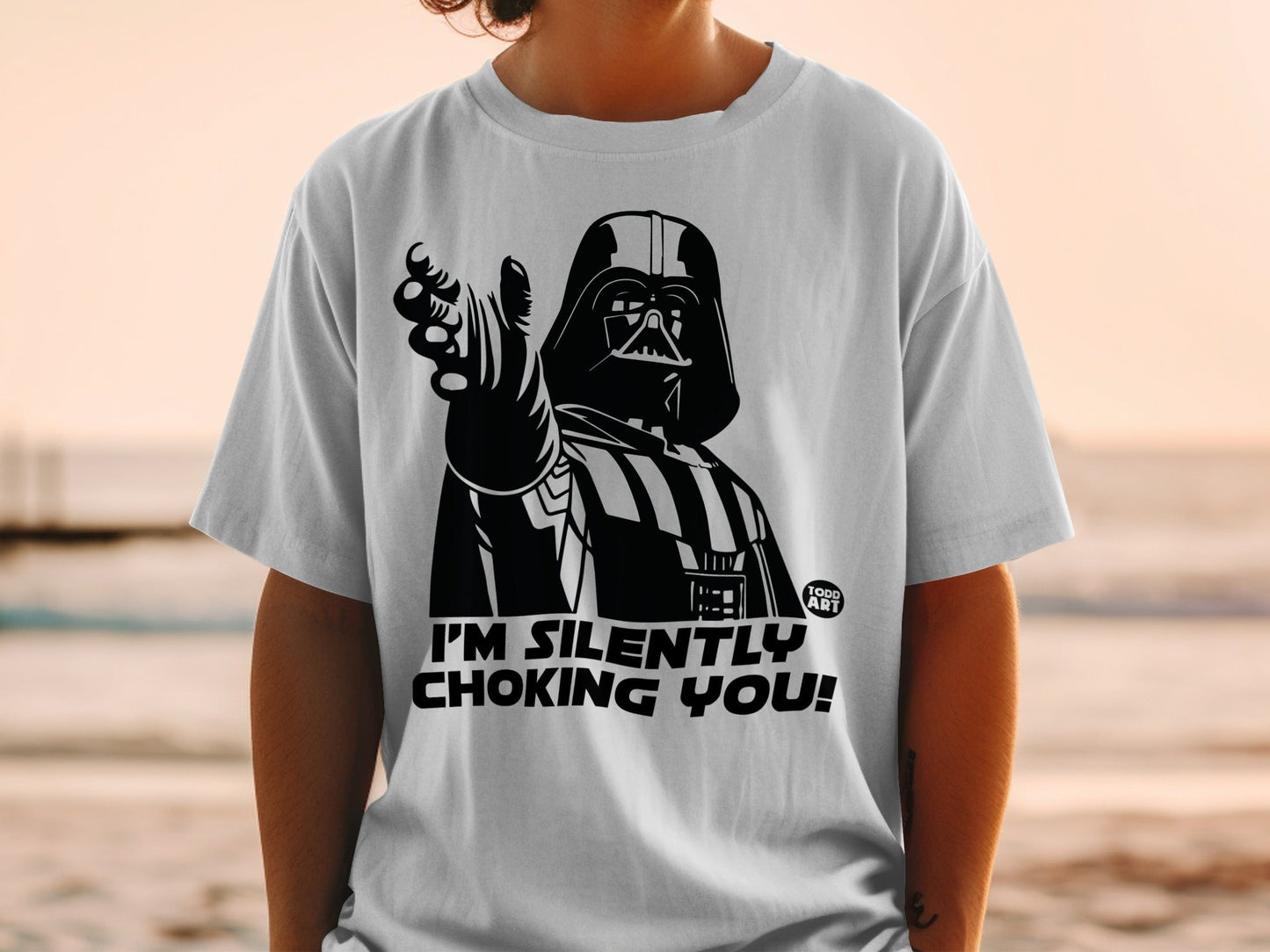 Darth Vader shirt with text "I'm silently choking you!"