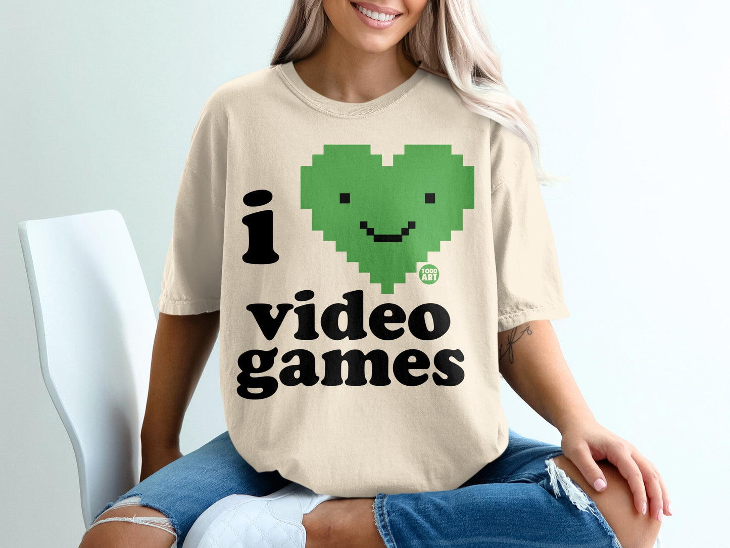 I Love Video Games Smile Heart Graphic T-Shirt