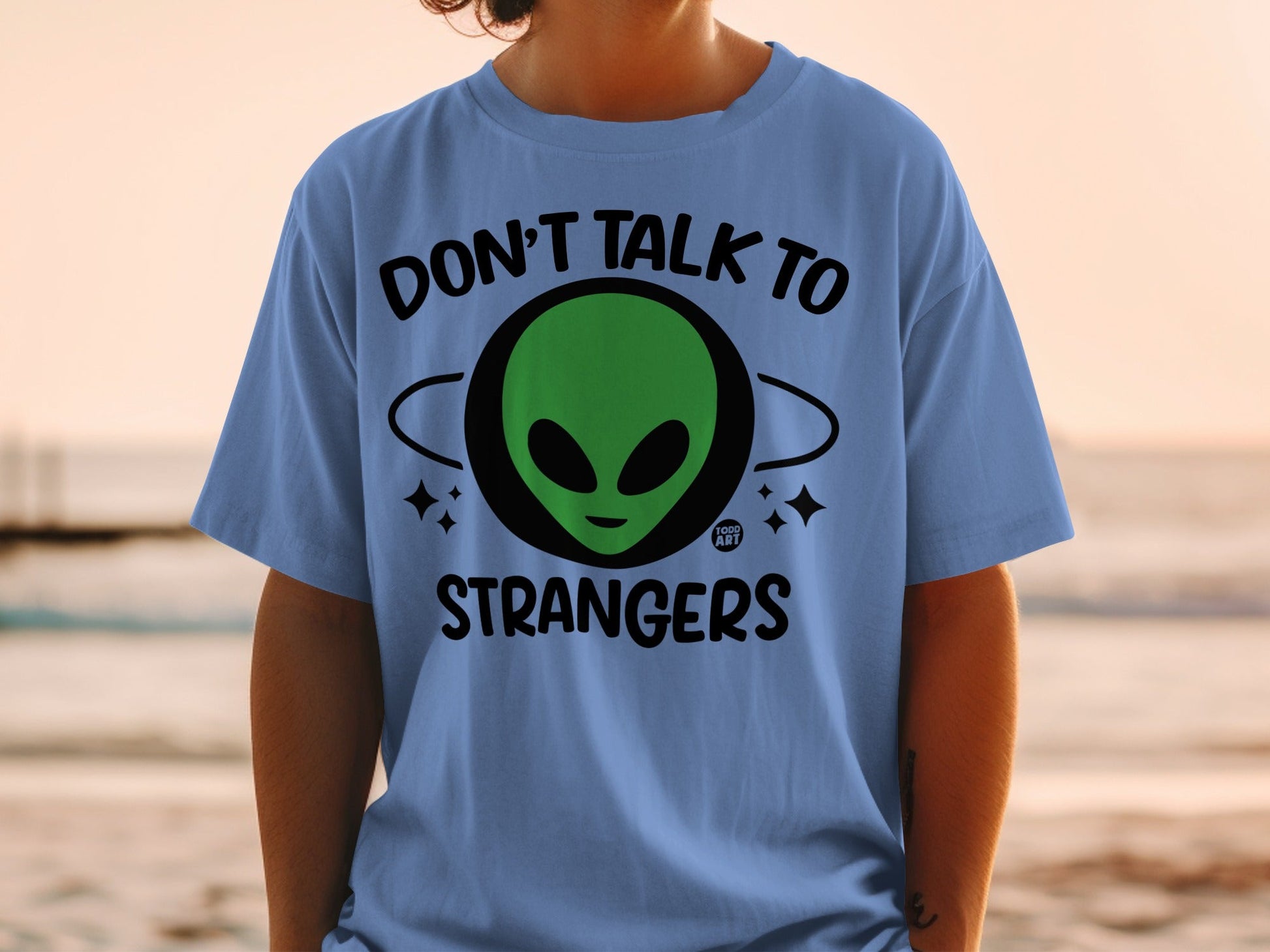 Don't Talk to Strangers Alien Graphic T-Shirt