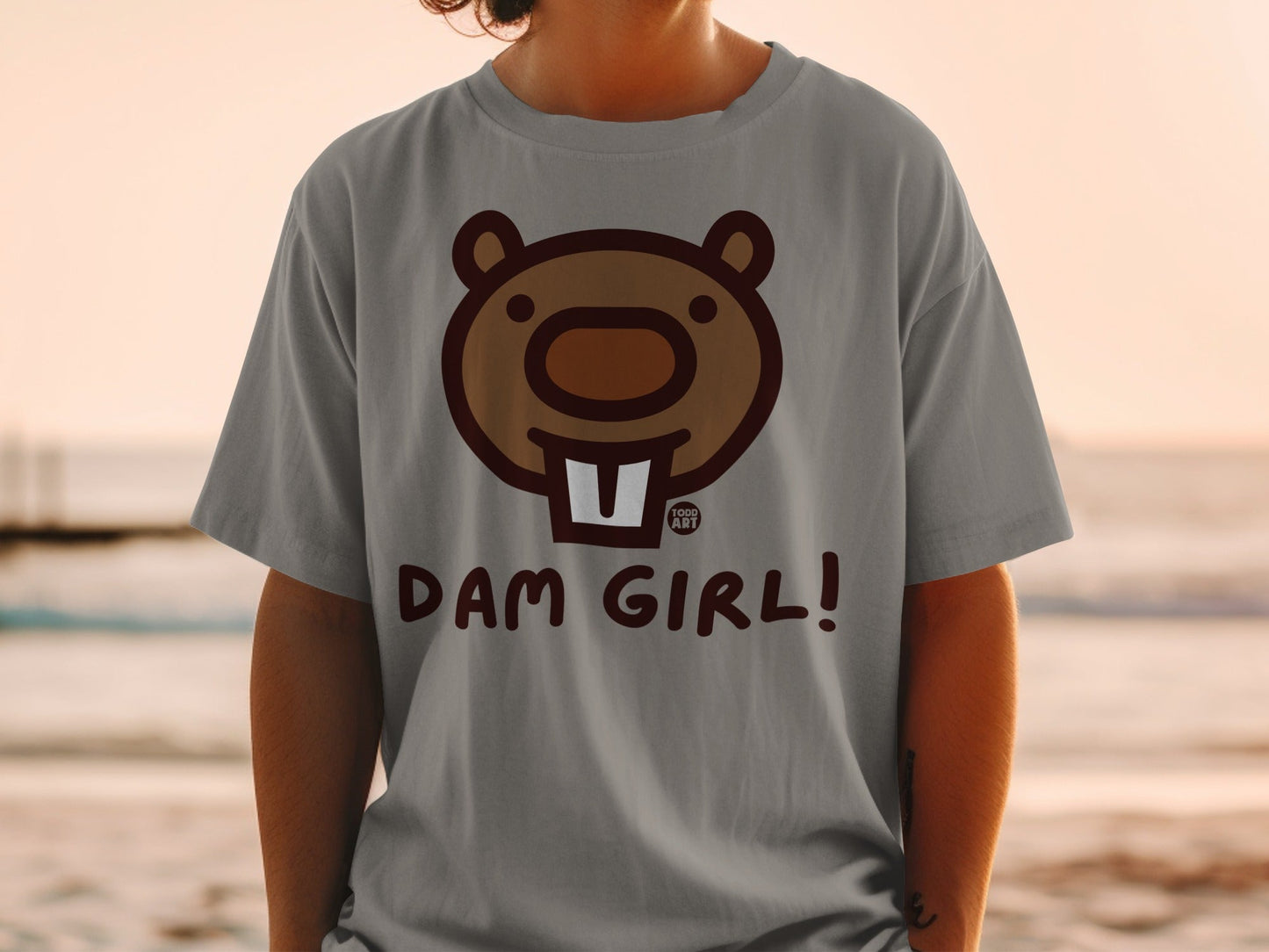 DAM GIRL Cartoon Beaver Graphic T-shirt For Casual Wear