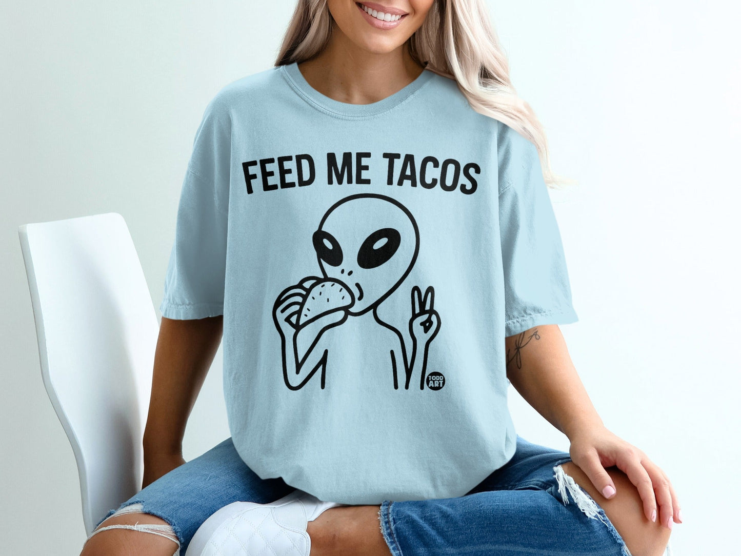 Feed Me Tacos Alien Eating Peace Sign T-Shirt