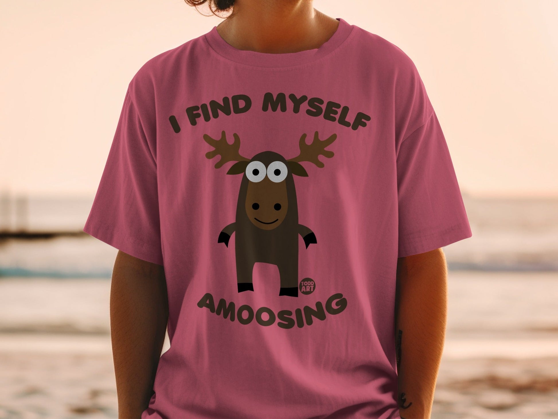 I Find Myself Amoosing Funny Graphic T-shirt