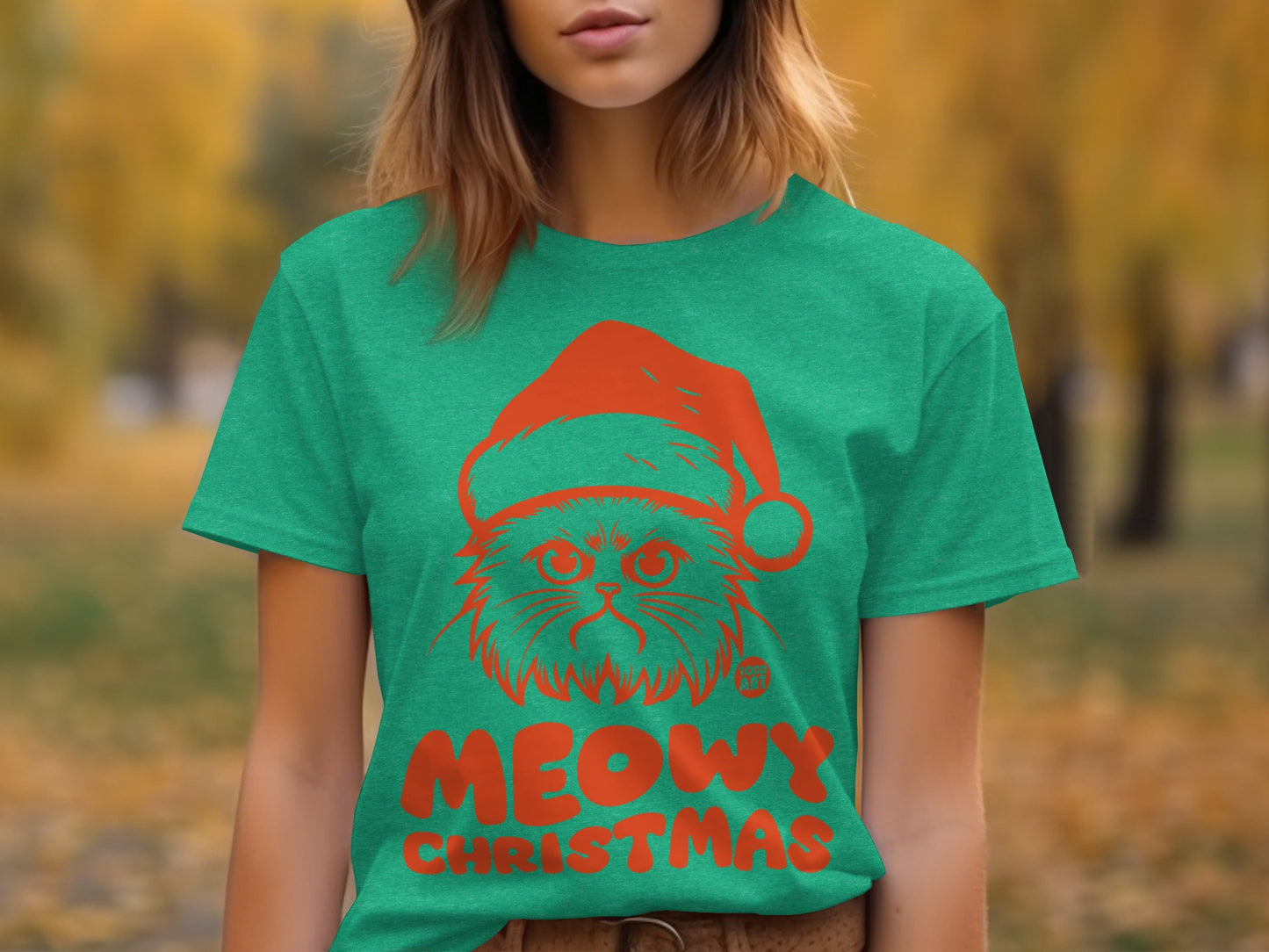 Meowy Christmas Cat Graphic Print Holiday T-shirt