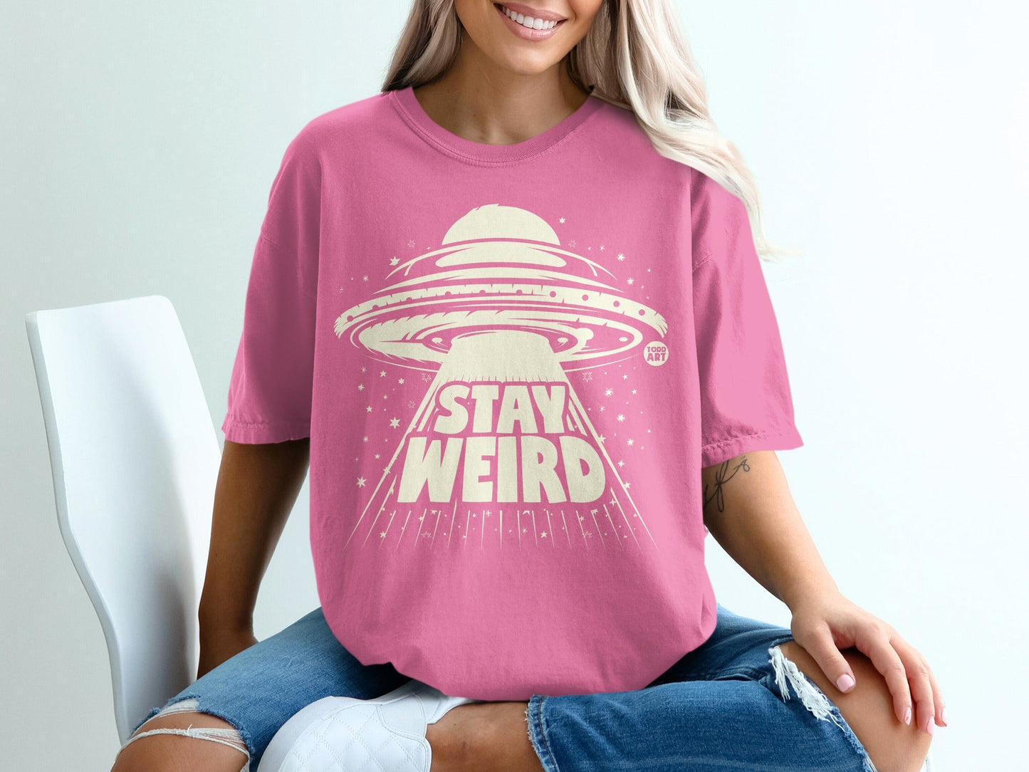 Stay Weird UFO Graphic Tee Shirt
