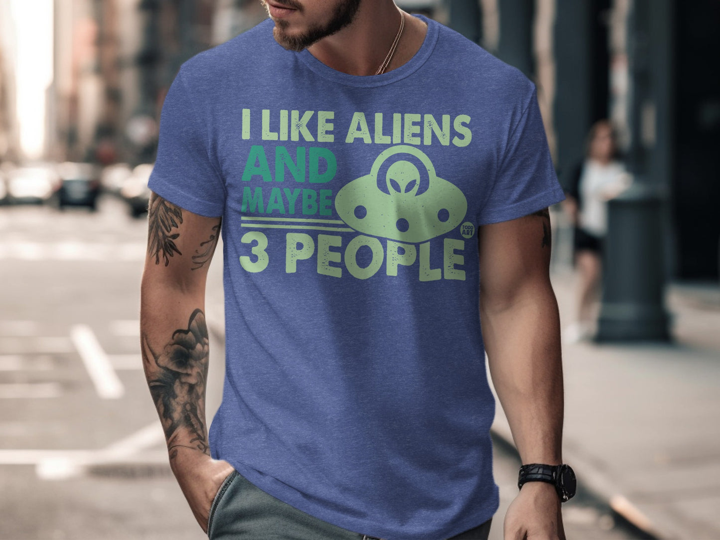 I Like Aliens And Maybe 3 People Printed Shirt