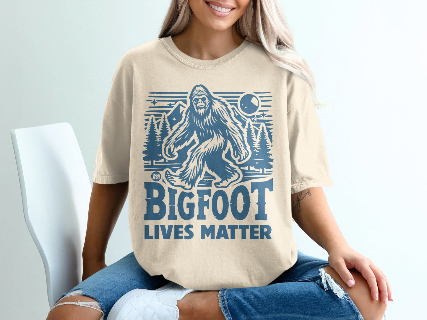 Bigfoot Lives Matter Shirt with Unique Graphic Design