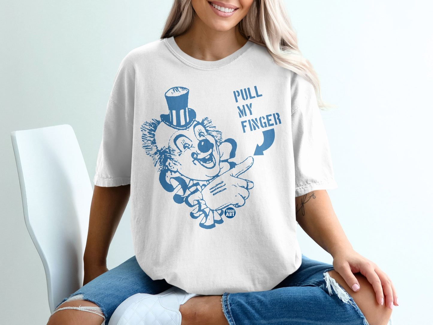 Clown Top Hat Pull My Finger Funny Graphic product type