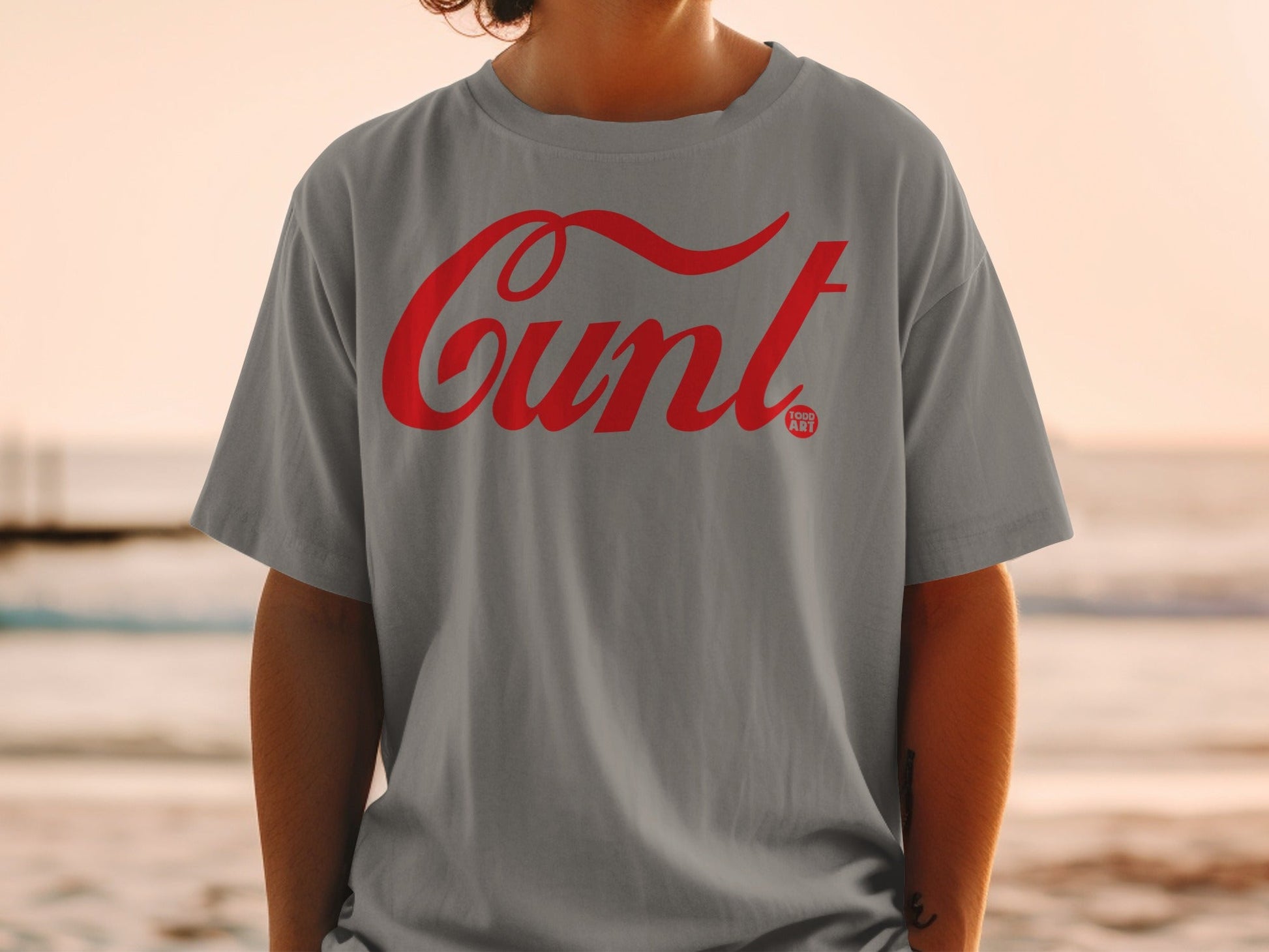 Bold Graphic Statement Tee for Trendy Casual Wear