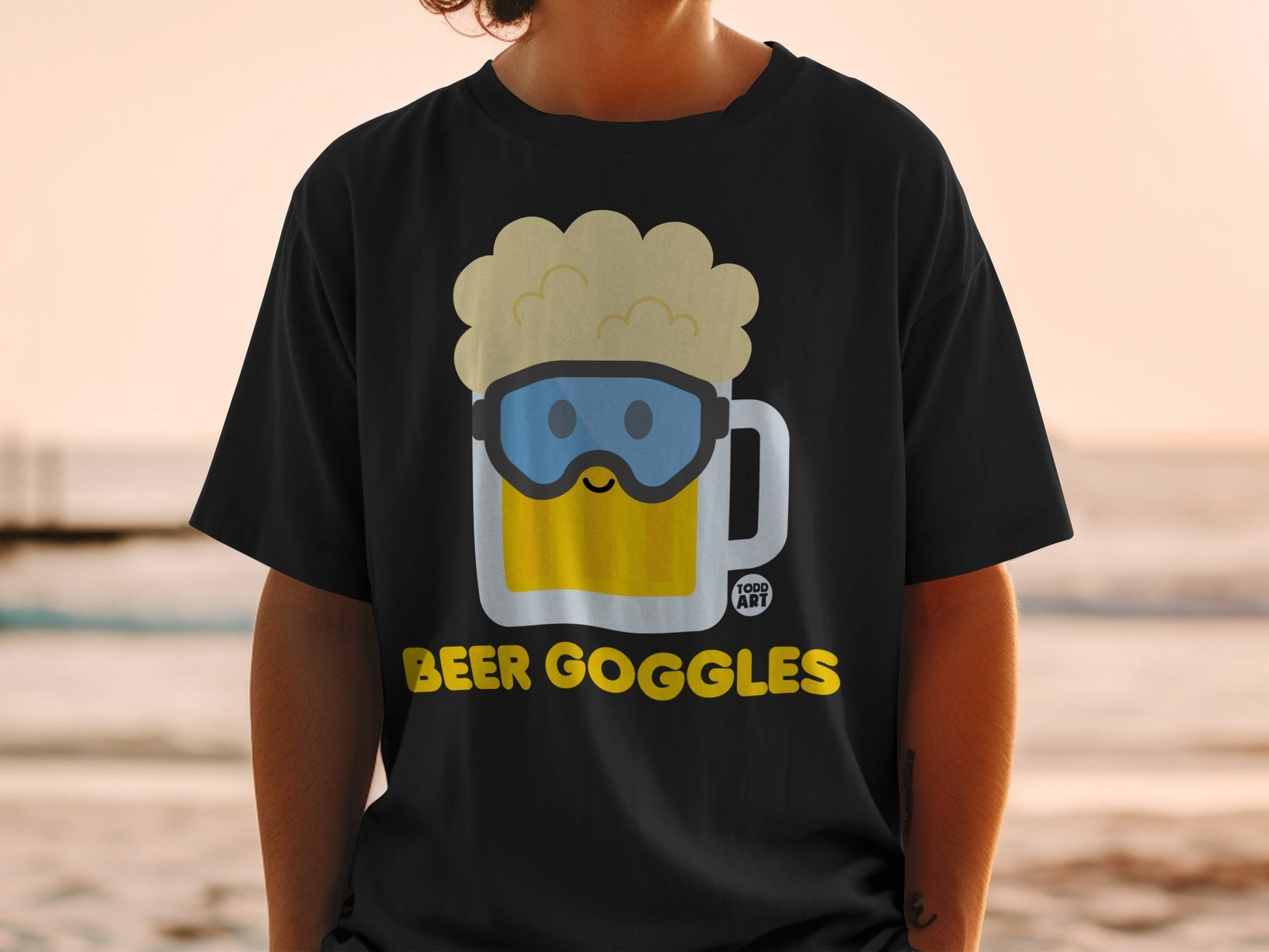 Fun Beer Goggles Graphic Tee for Casual Outfits