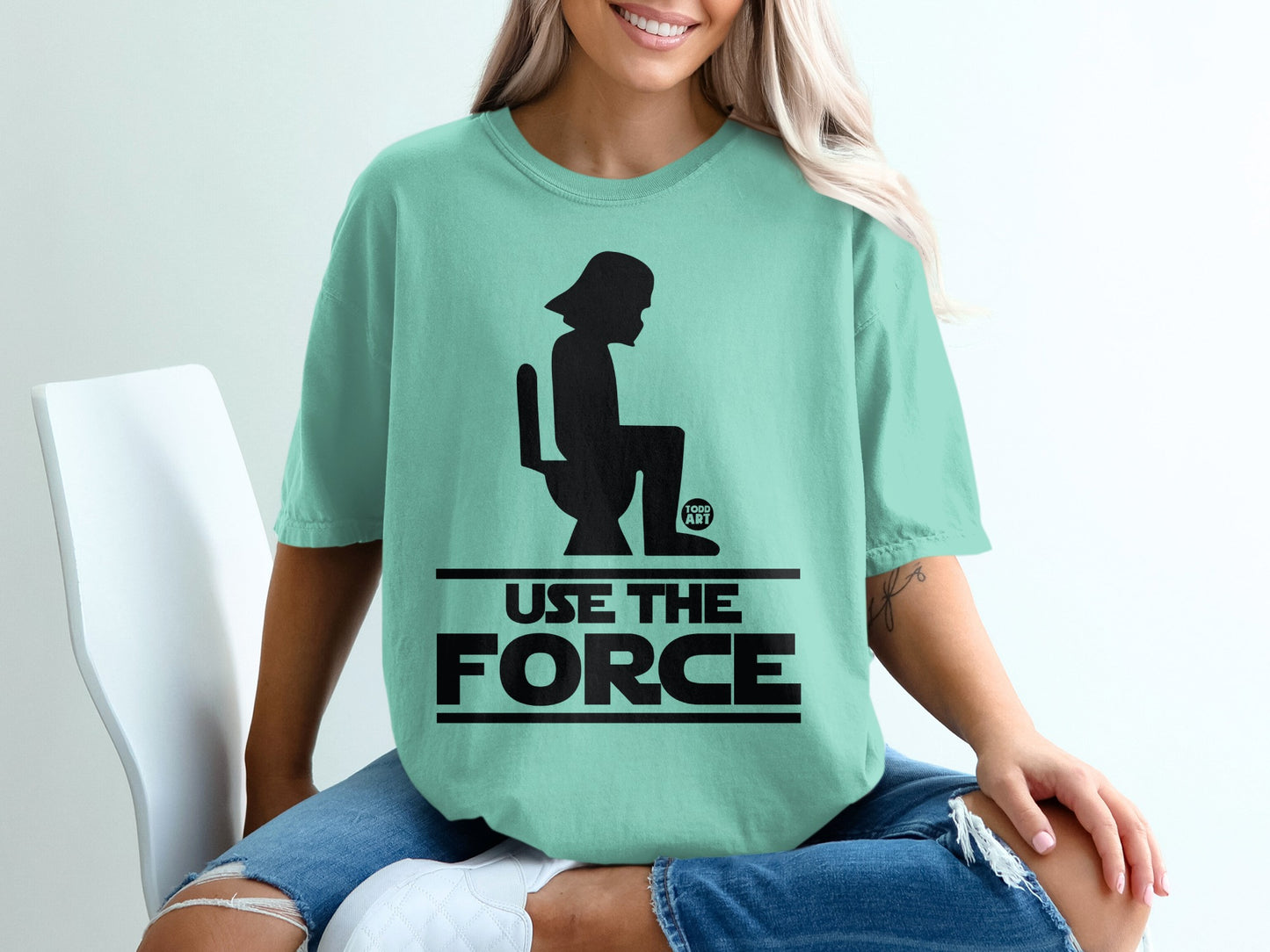 T-shirt with Darth Vader on toilet, text "Use The Force".