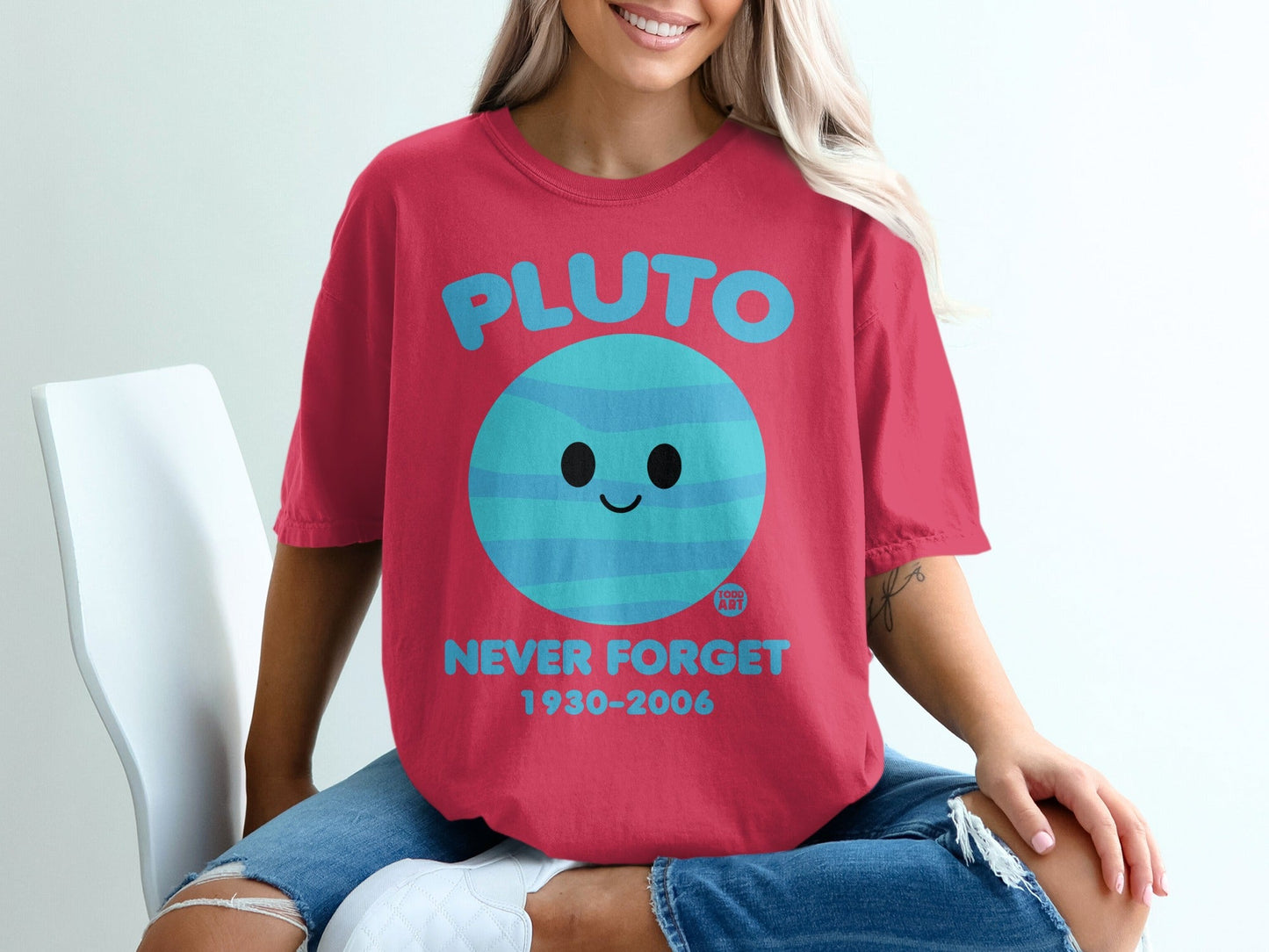 Pluto Never Forget 1930-2006 Graphic T-shirt