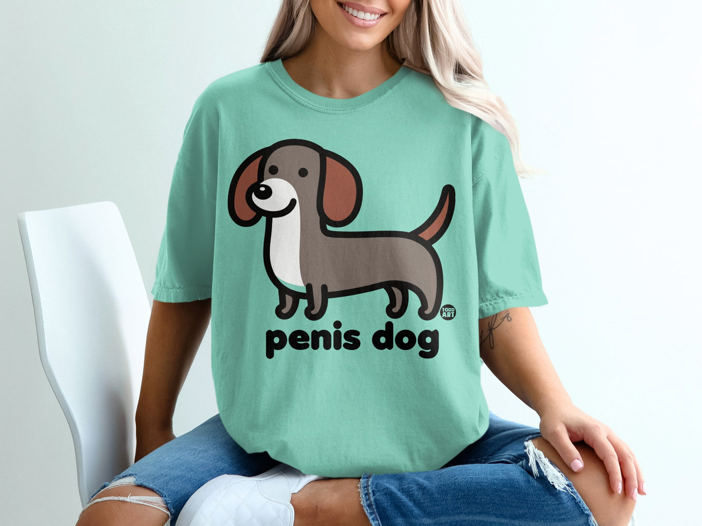 Cute Cartoon Dachshund Graphic Tee Shirt for Pet Lovers