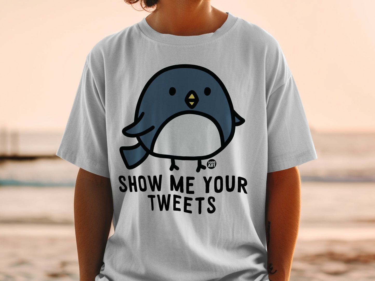 Show Me Your Tweets Cute Bird Graphic T-Shirt