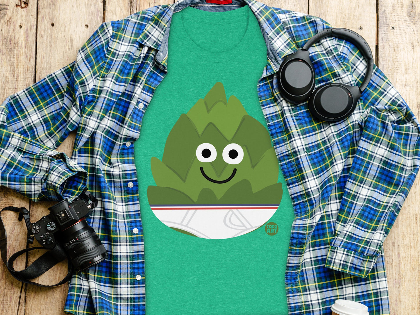 Adorable Leaf Character Shirt Perfect Casual Wear