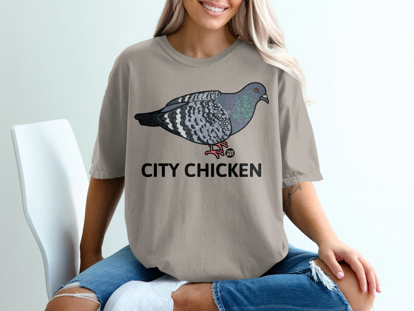 Stylish City Chicken Graphic Tee for Casual Outfits