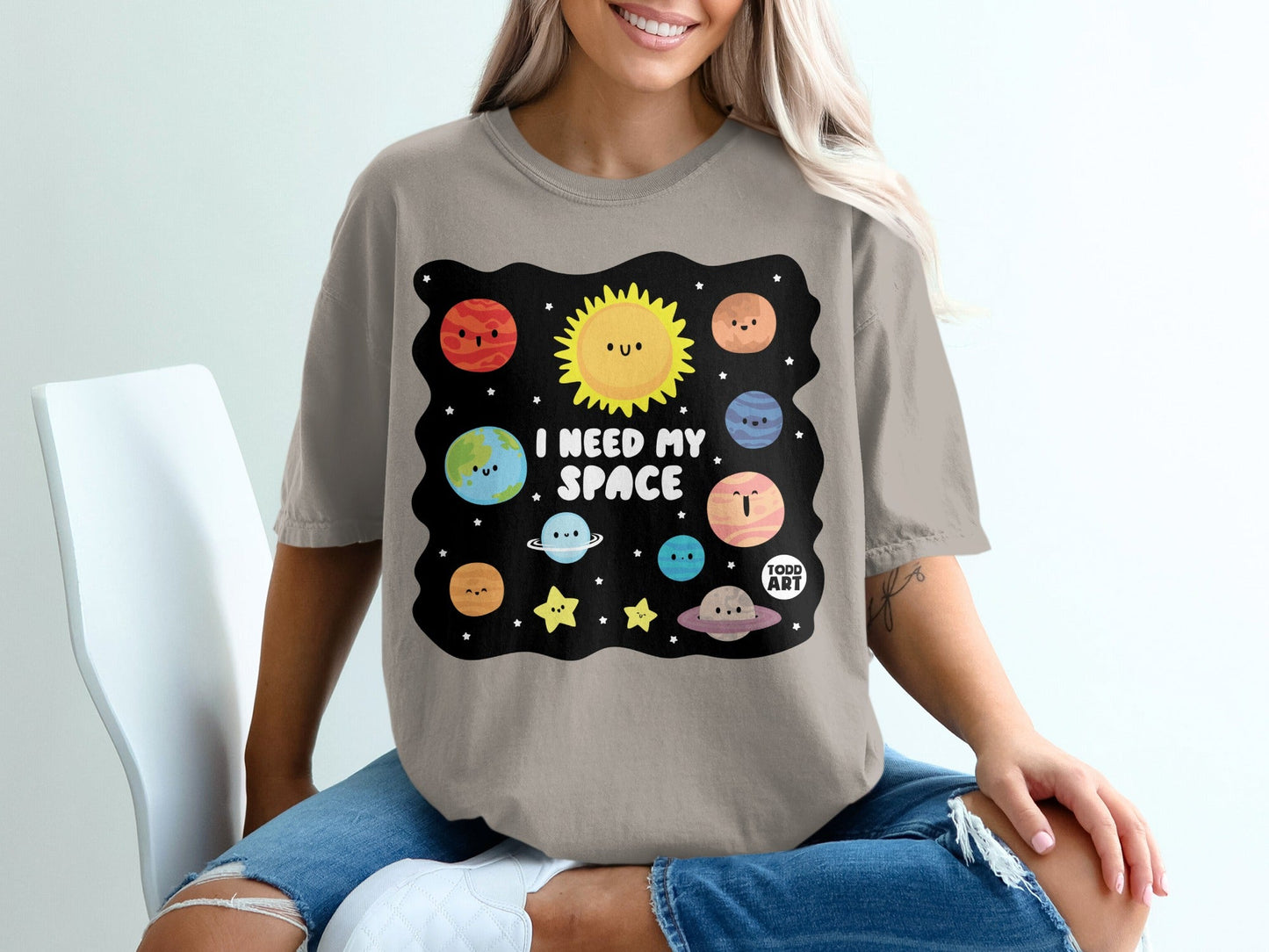 I Need My Space Cute Planet Design T-shirt