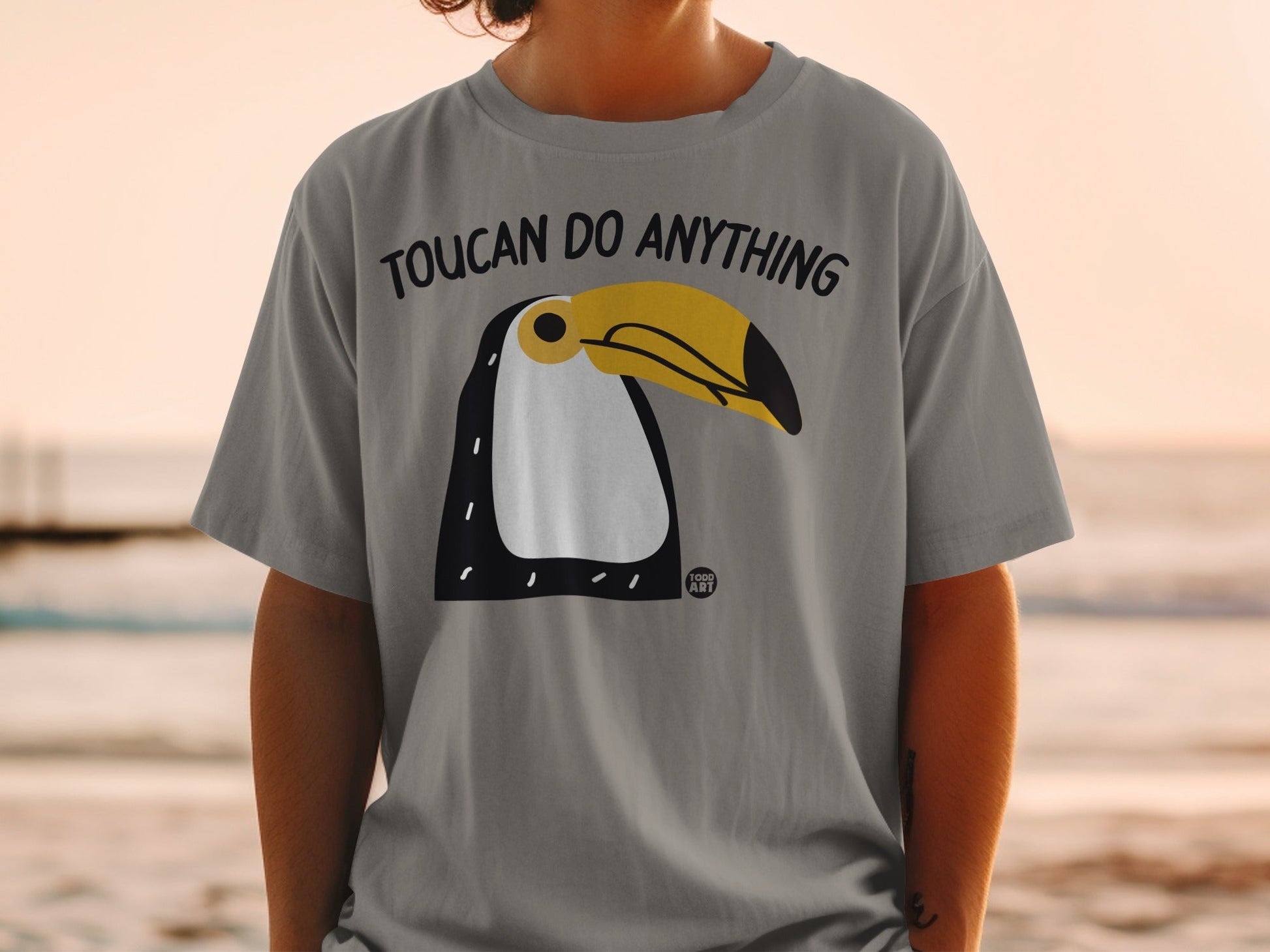 Toucan Do Anything Graphic T-shirt for Fun Wear