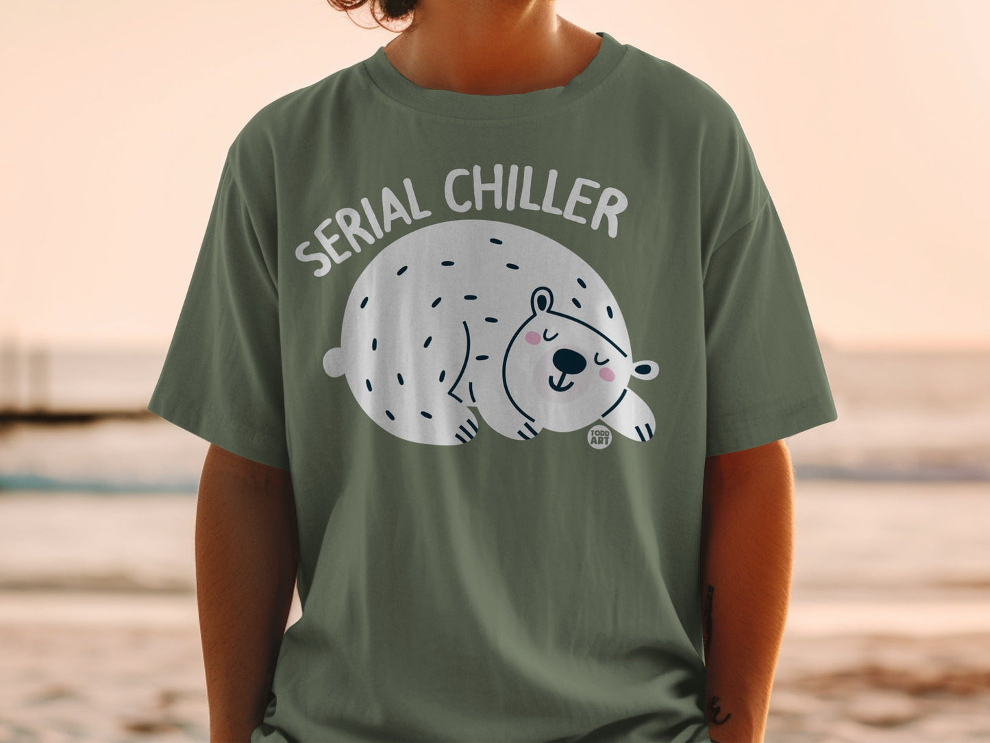 Serial Chiller Sleeping Bear Graphic Tee shirt