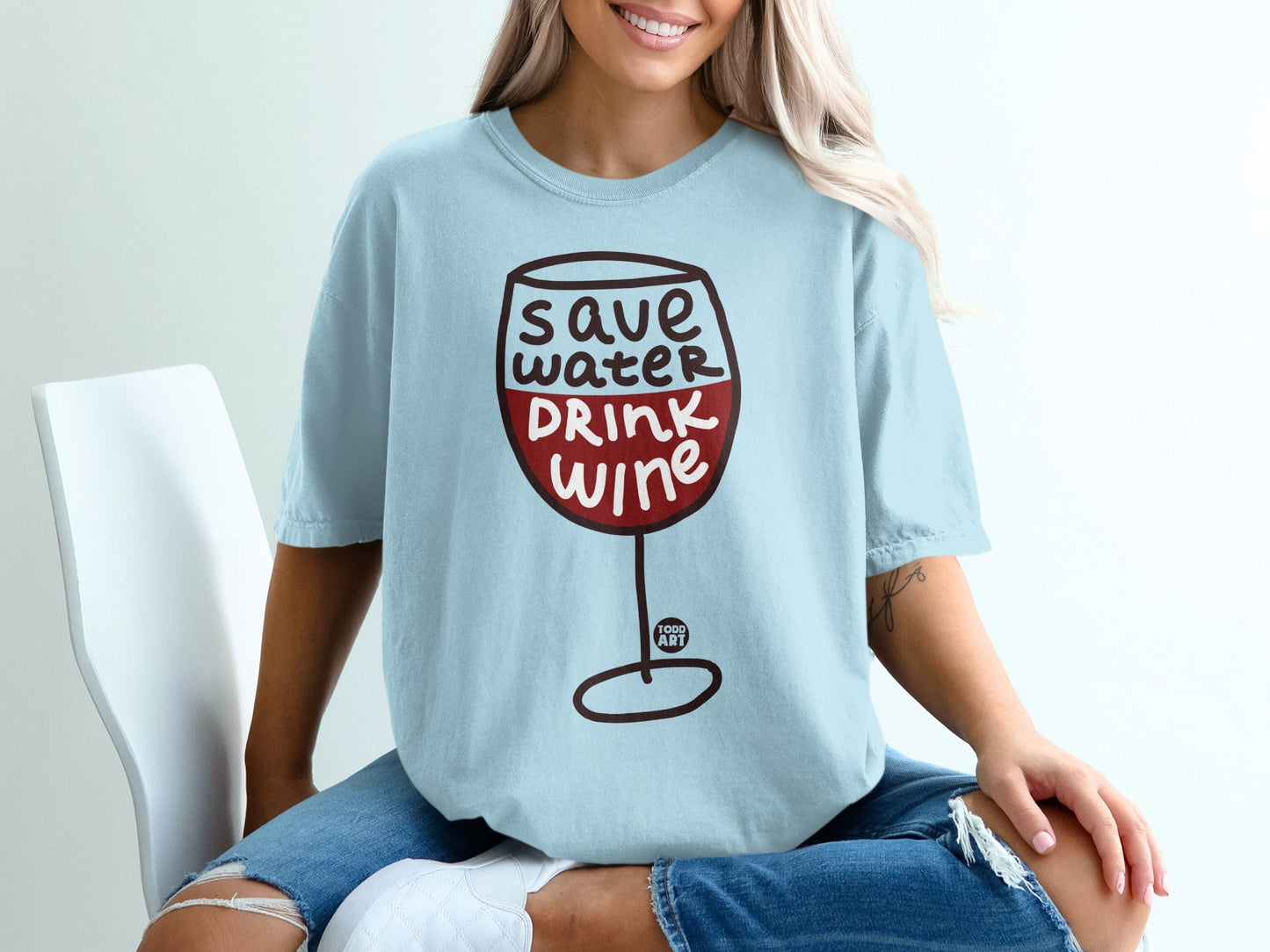 Save Water Drink Wine Graphic Tee for Casual Wear