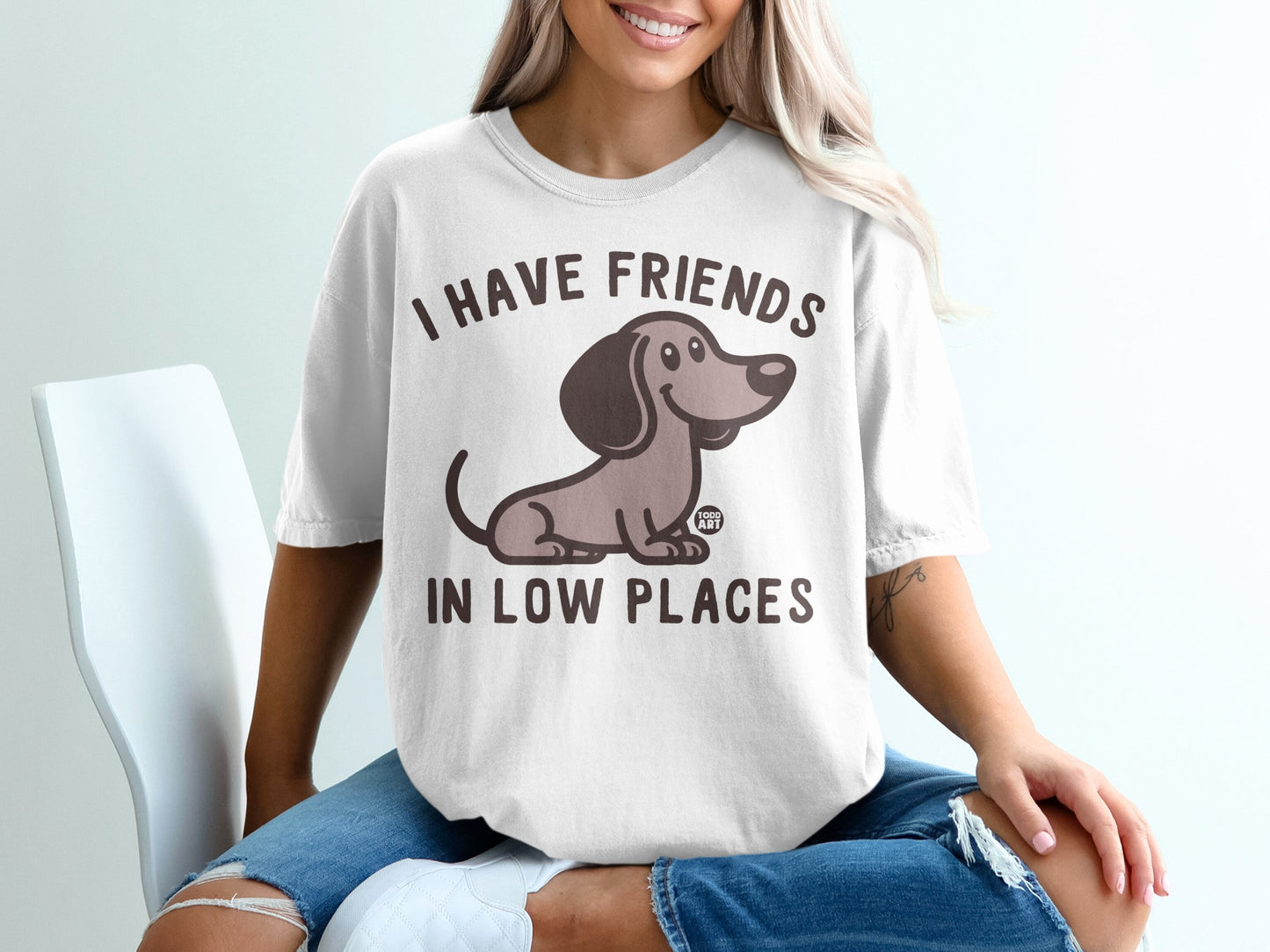 I Have Friends In Low Places Cute Dog Graphic T-Shirt