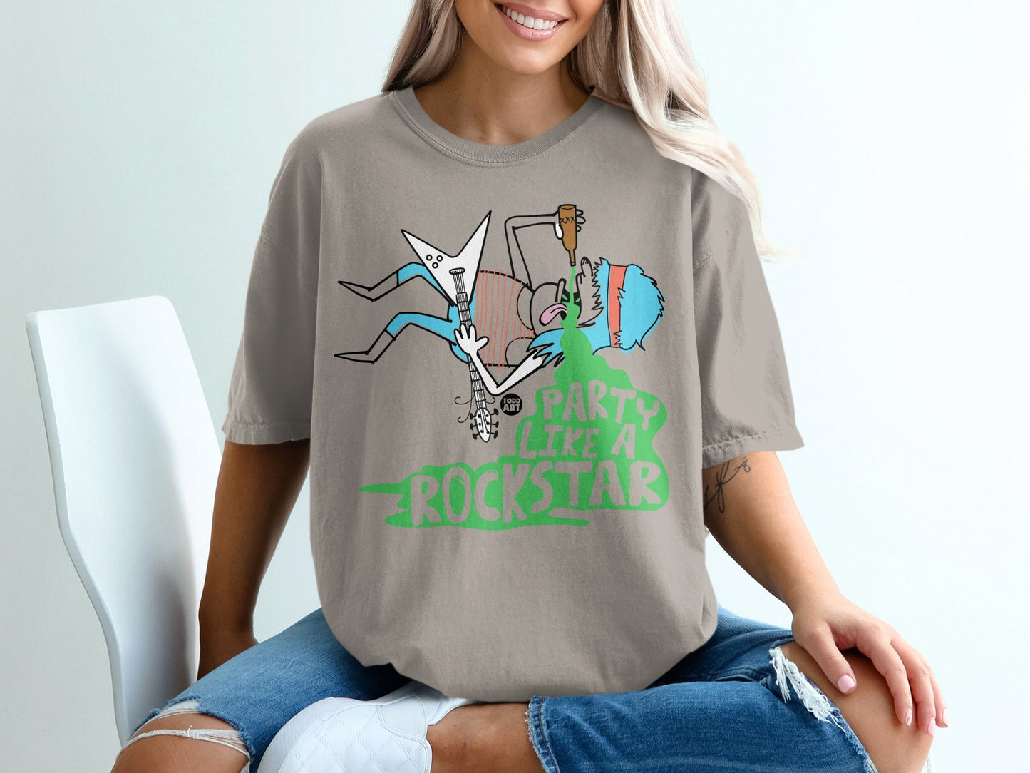 Party Like a Rockstar Graphic Tee for Casual Wear
