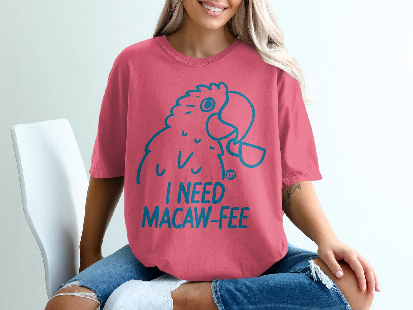 I Need Macaw-Fee Parrot Graphic Fun T-Shirt