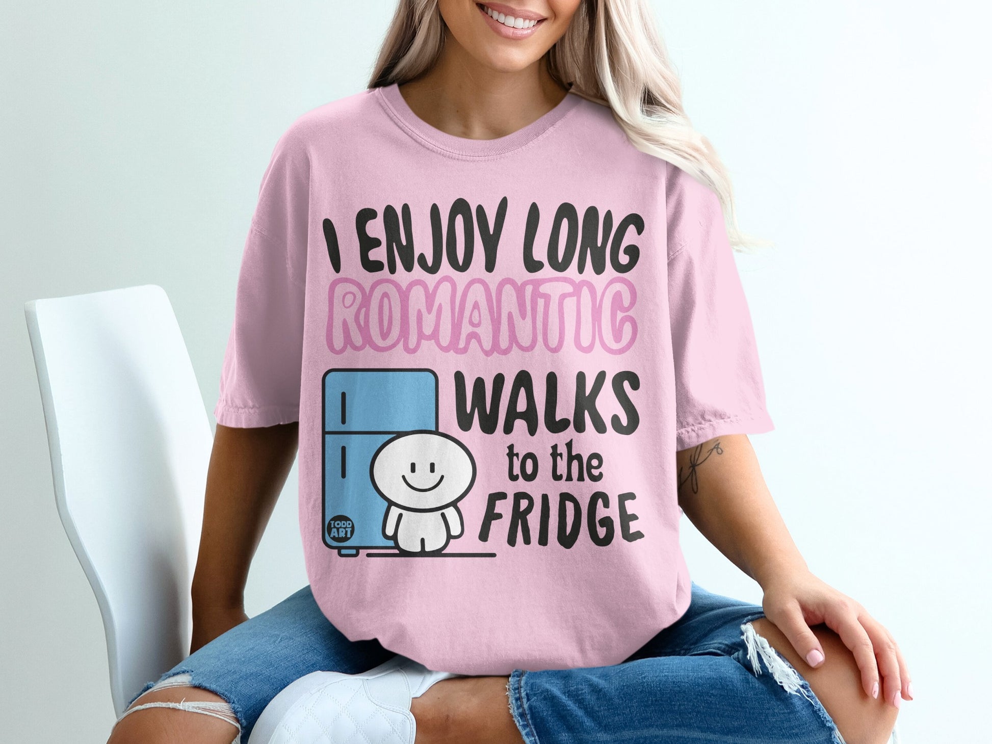 I Enjoy Long Romantic Walks to The Fridge product type