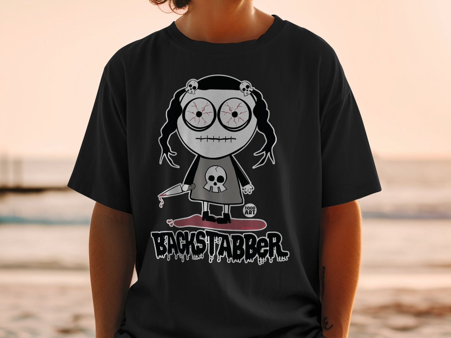 Gothic Backstabber Cartoon Graphic T-Shirt