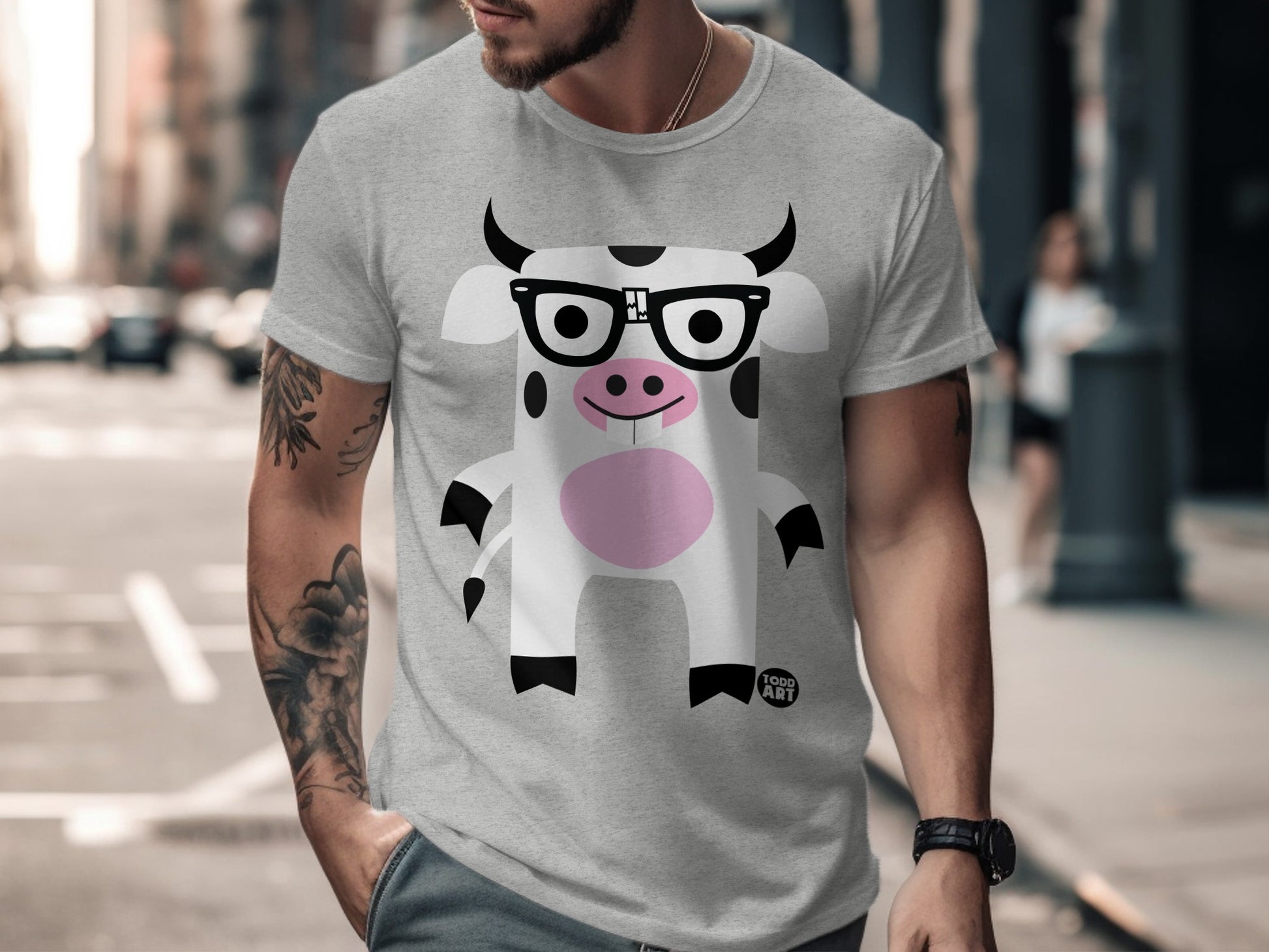 Cartoon Cow with Glasses Funny Geek Humor T-shirt