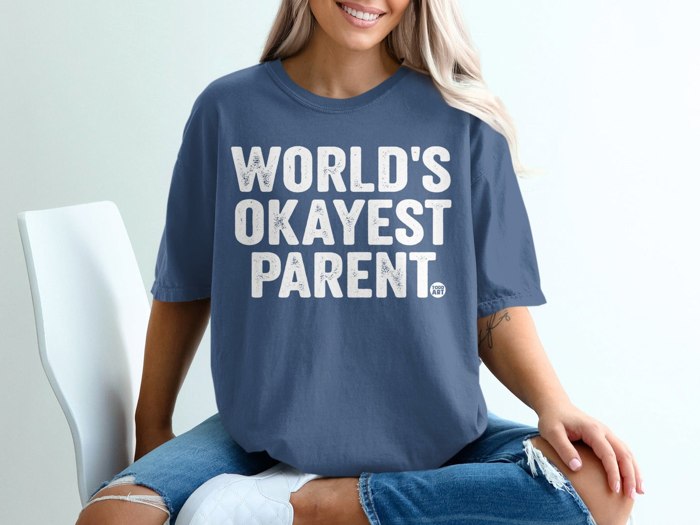 World's Okayest Parent Graphic T-Shirt