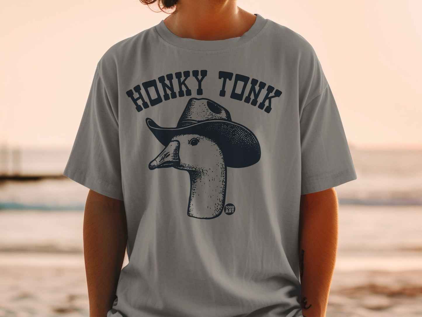 Vintage Honky Tonk Duck Design Graphic T-Shirt