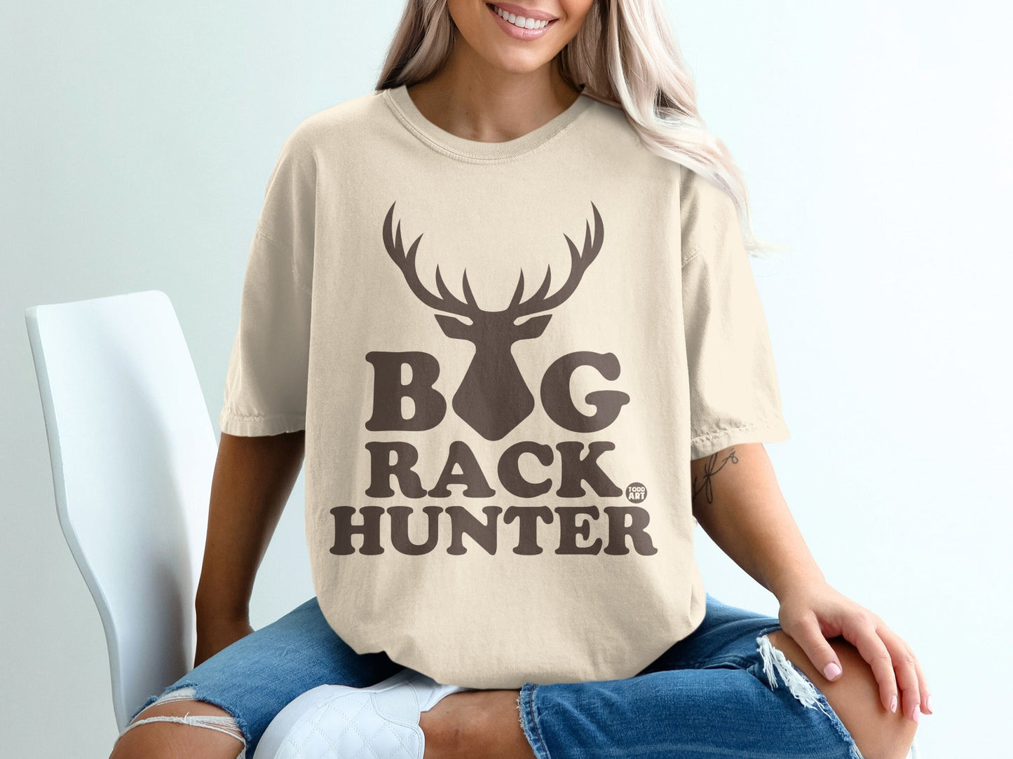 Big Rack Hunter Graphic Tee Shirt for Outdoor Enthusiasts