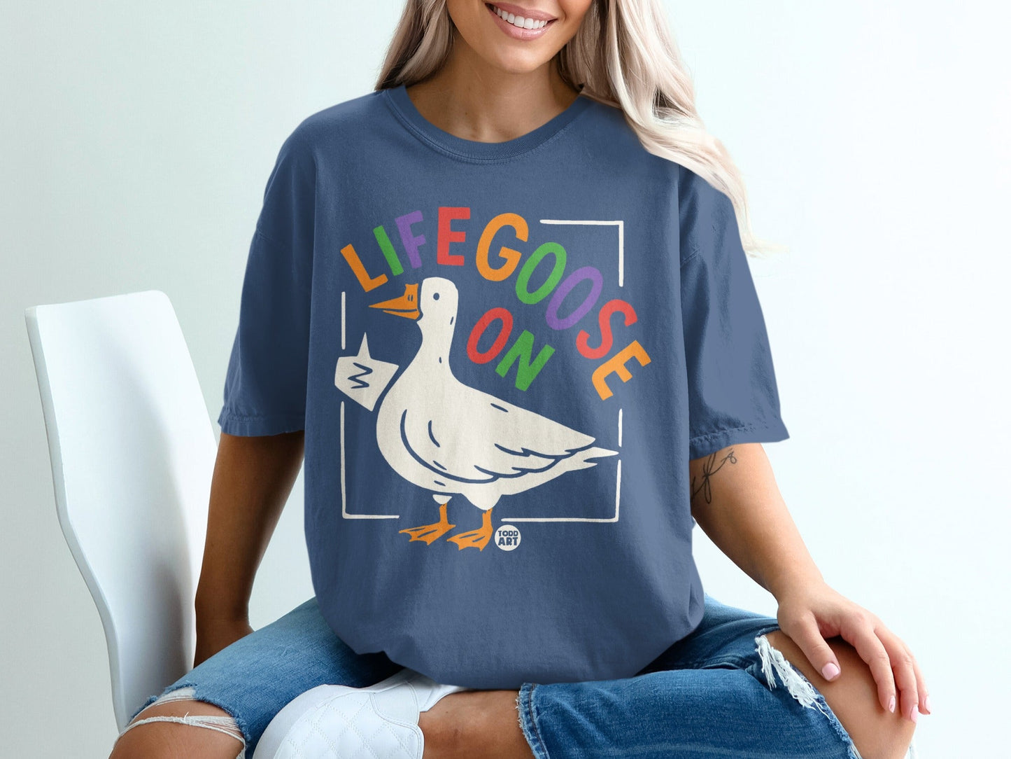 Life Goose On Colorful Graphic Design T-Shirt