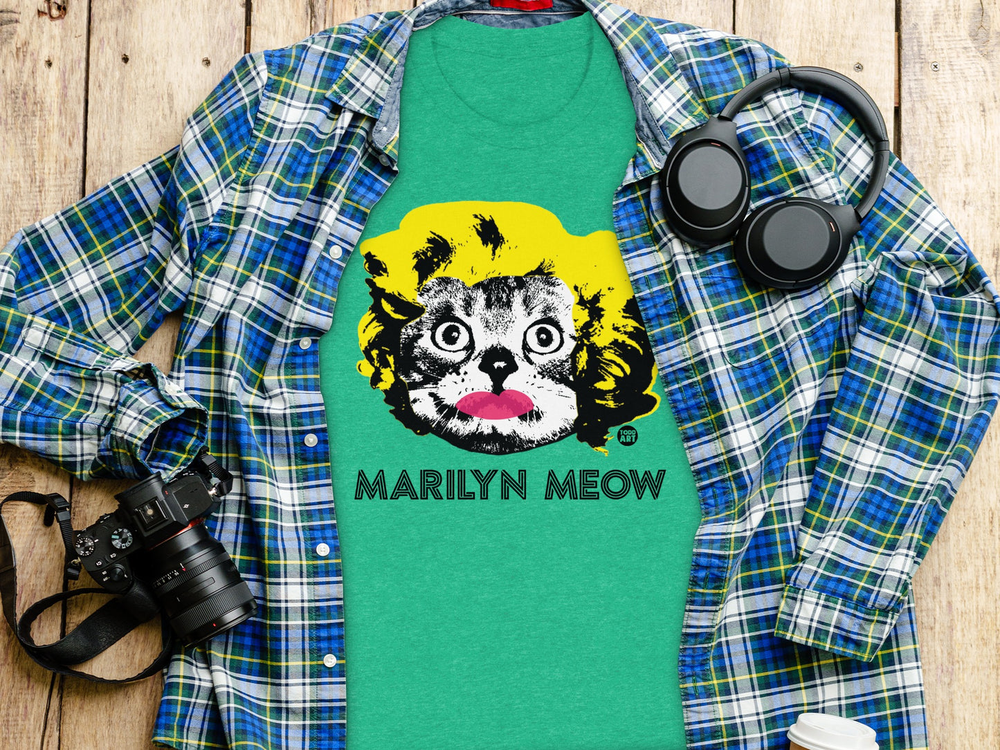 Marilyn Meow Cat Graphic Tee for Unique Style