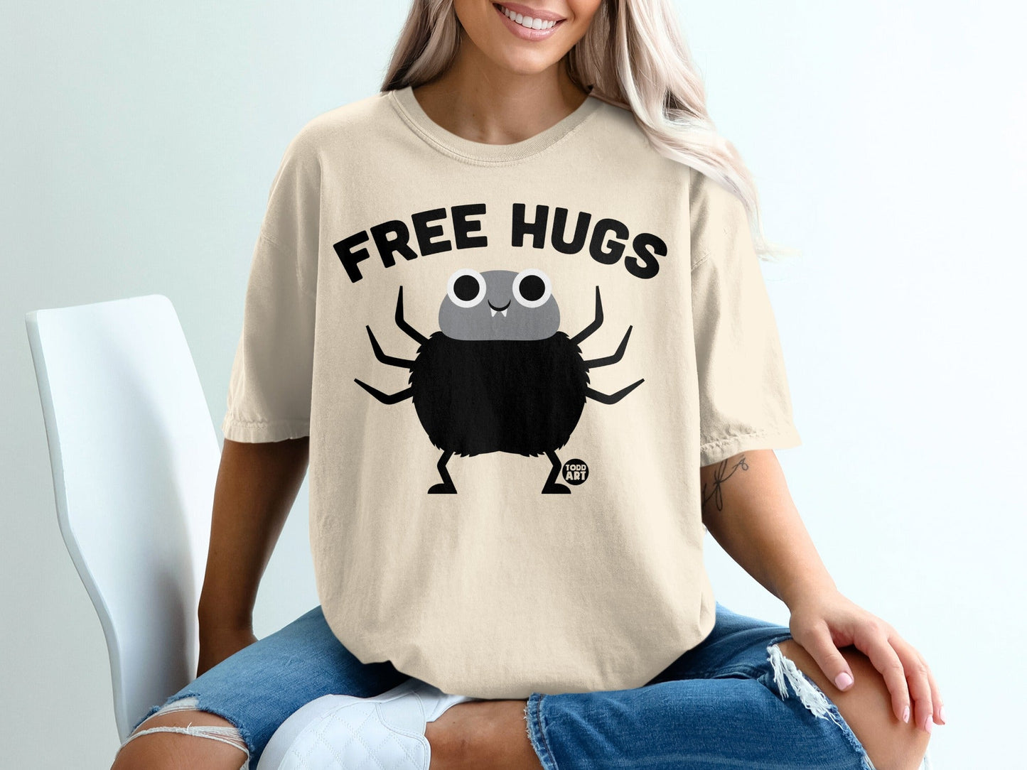 Cute Spider Free Hugs Graphic Tee Todd Art Shirt