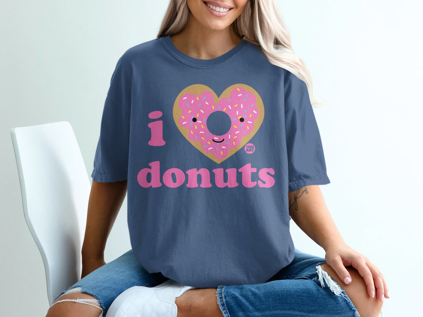 I Donuts Graphic Tee Shirt with Fun Donut Design