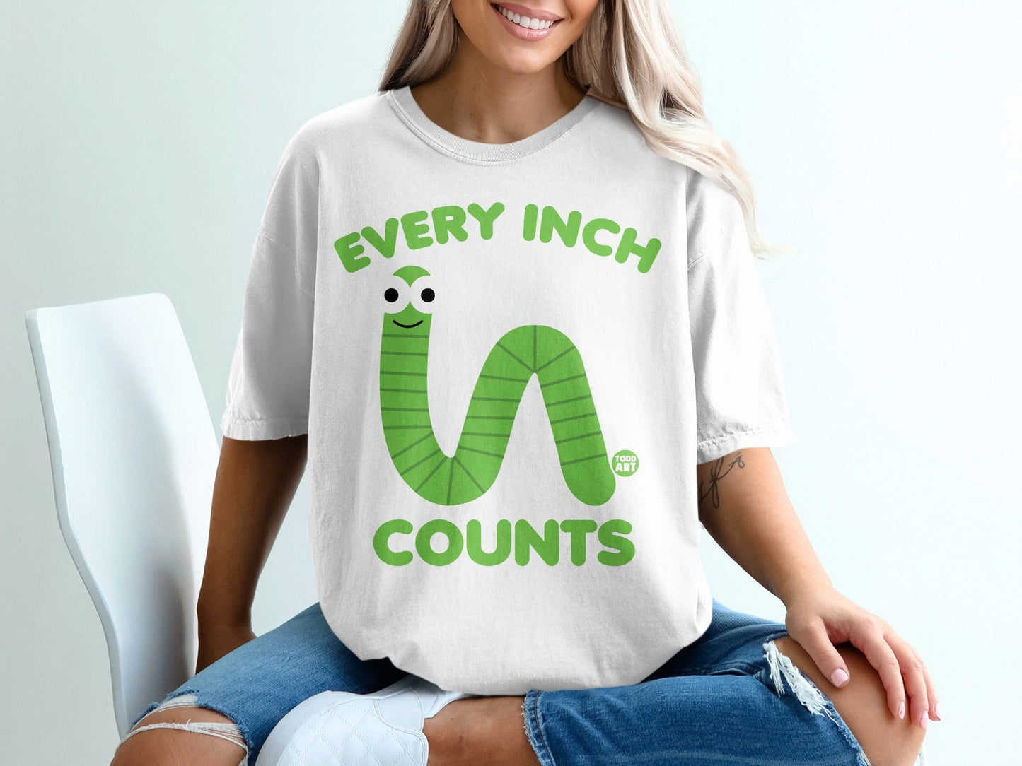 Every Inch Counts Cute Worm Graphic T-shirt