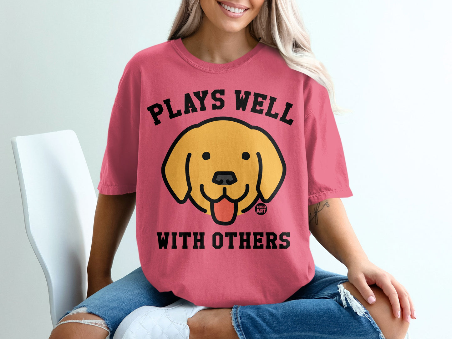Plays Well With Others Cute Dog Graphic T-Shirt