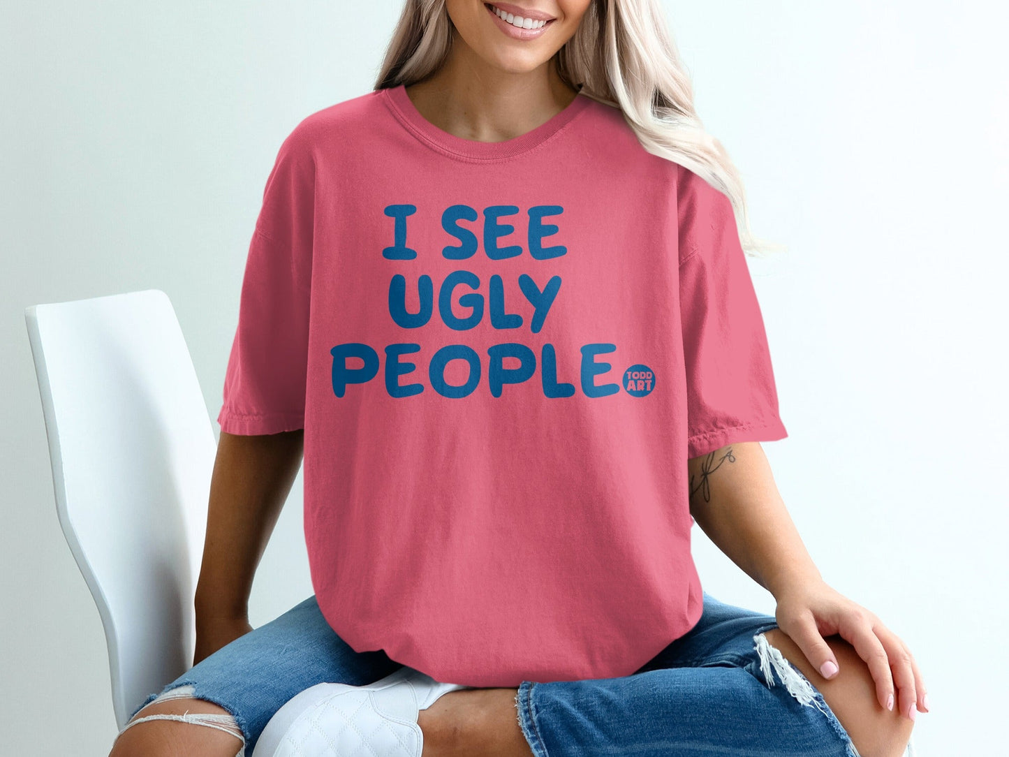 I See Ugly People Graphic T-Shirt for Casual Wear