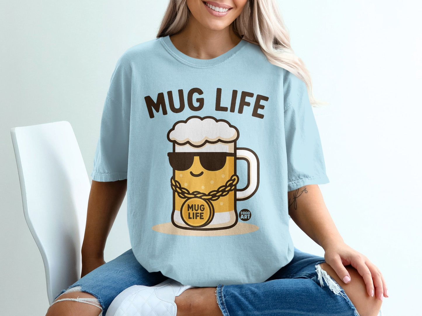 Mug Life Cool Art Graphic T-Shirt for Beer Lovers
