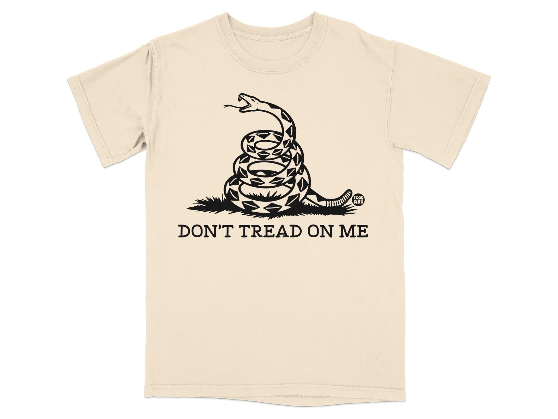 Cream t-shirt with coiled snake and "DON'T TREAD ON ME" text.