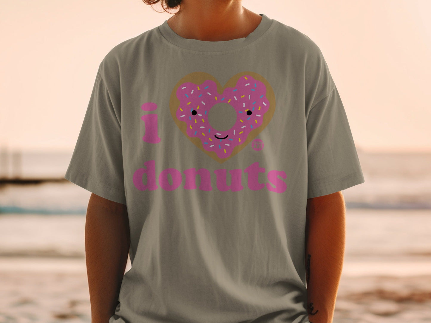 I Love Donuts Graphic T-shirt for Casual Wear