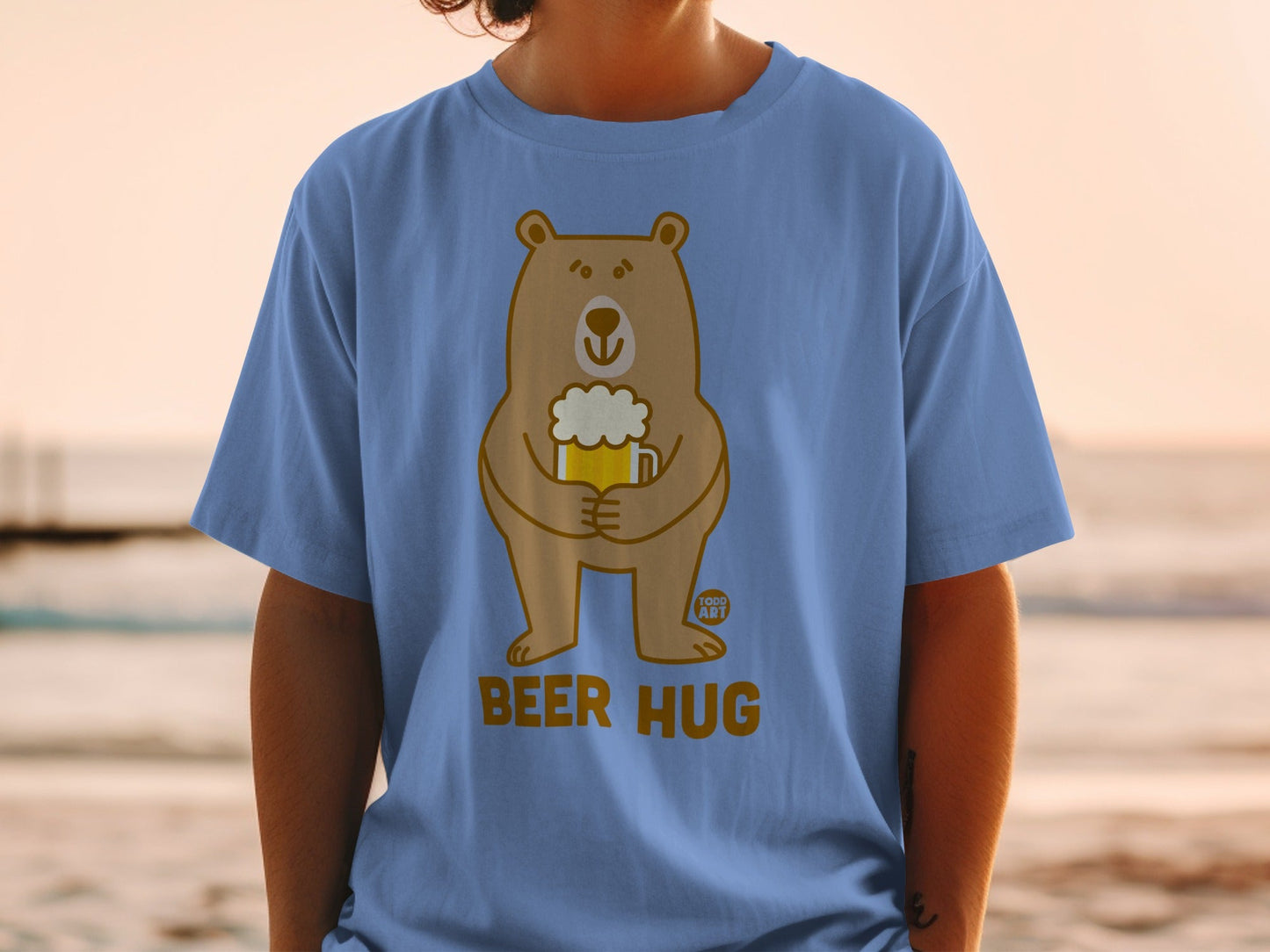Funny Bear Hug Beer Graphic Design T-Shirt