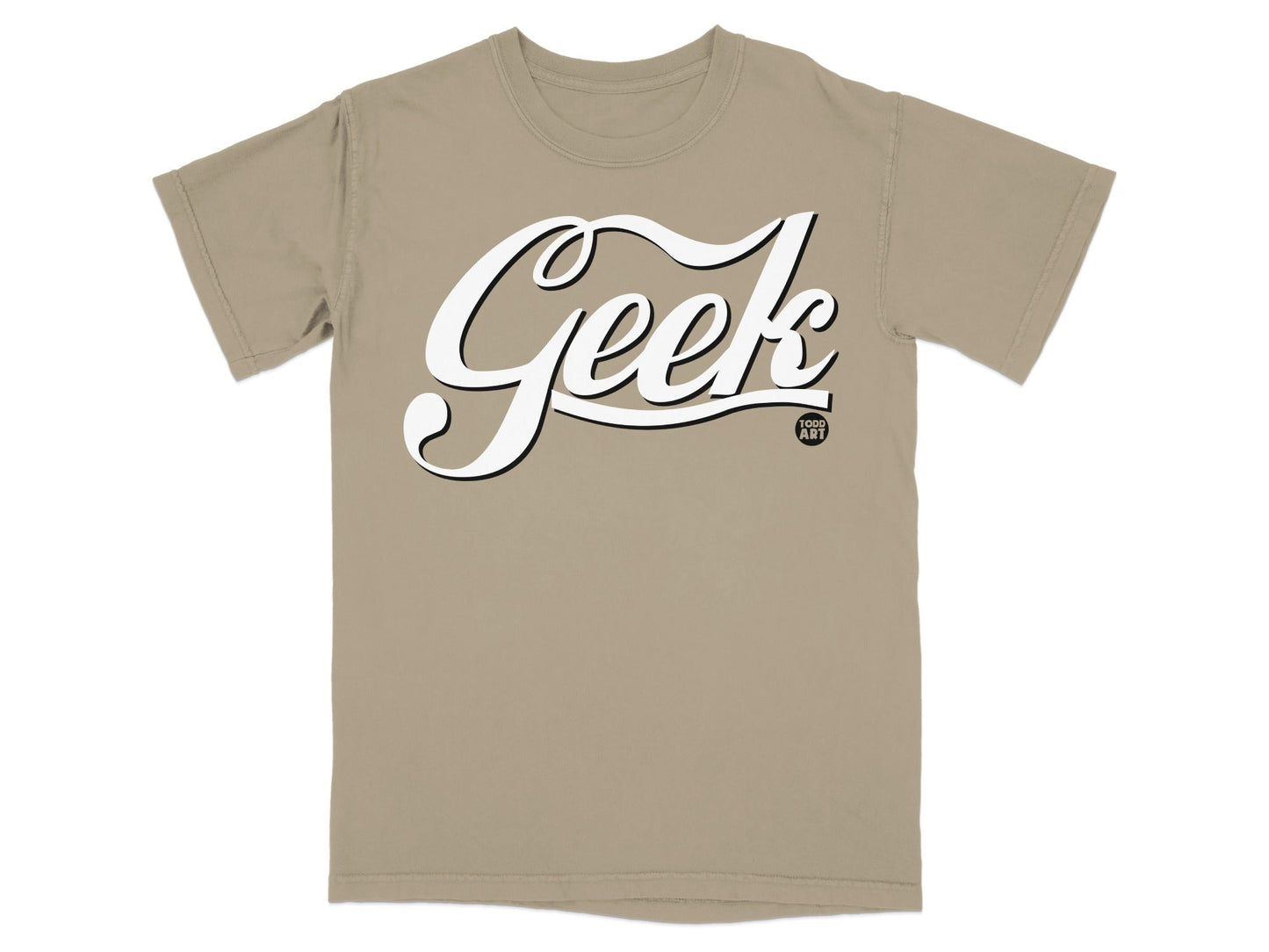 Tan t-shirt with "Geek" and "1000 Am" text.