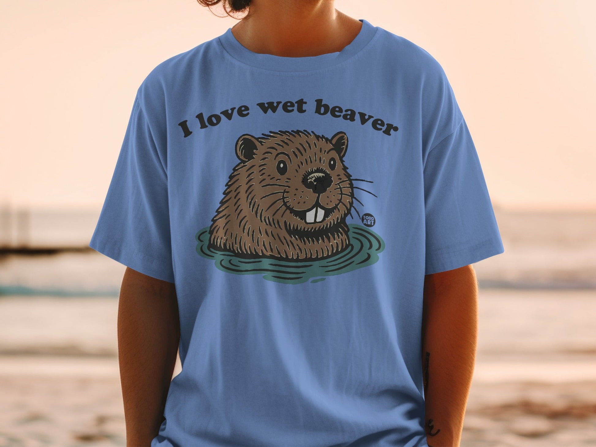 I Love Wet Beaver Graphic Unisex T-Shirt Clothing