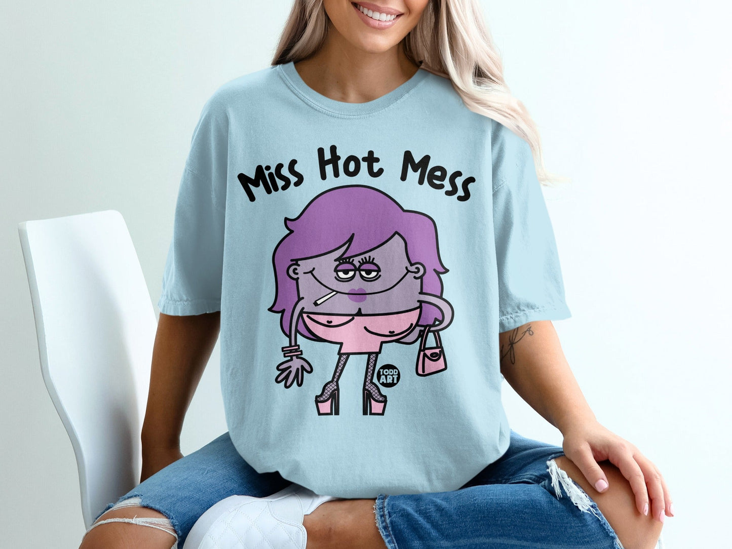 Miss Hot Mess Graphic Todd Art T-Shirt Product